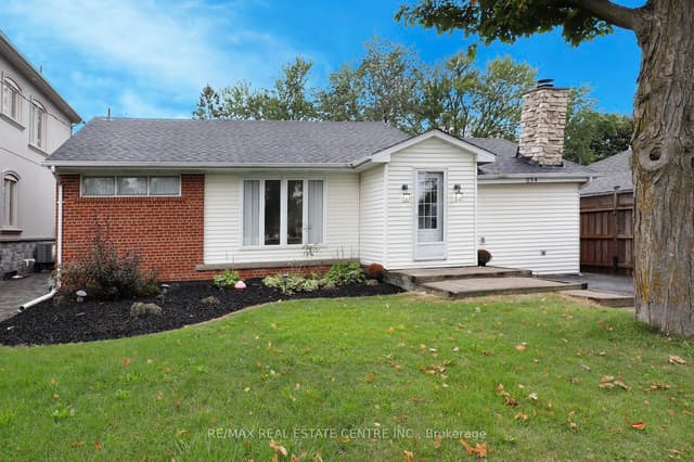 Detached at 354 W Martin Street SE, Milton, ON L9T 2R6