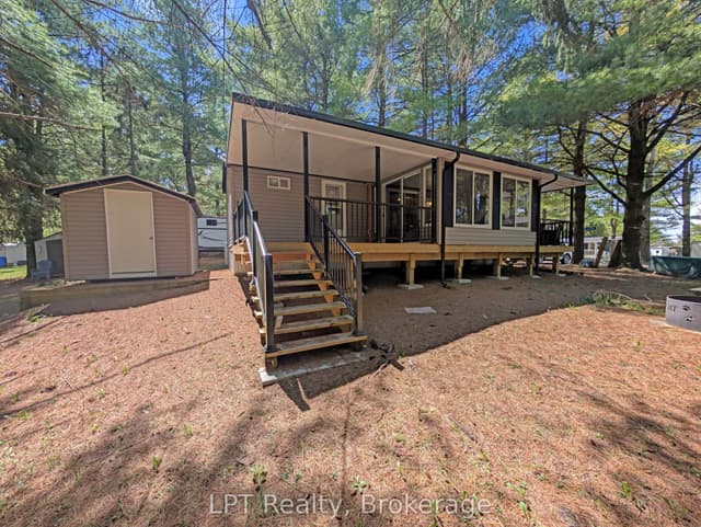 MobileTrailer at 13 Southline Avenue P27, Huron-Kinloss, ON N0G 2B0