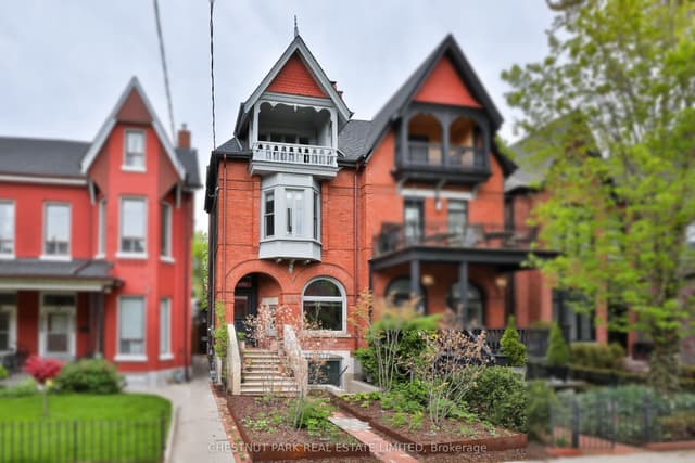 Semi-Detached at 424 Euclid Avenue, Toronto, ON M6G 2S9, Toronto C01