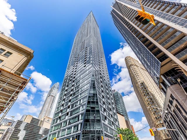 Condo Apartment at 8 The Esplanade 4004, Toronto, ON M5E 0A6, Toronto C08