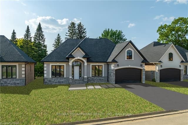 Detached at 41 Cesar Place, Hamilton, ON L9G 0G3