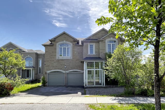 Detached at 209 Redstone Road, Richmond Hill, ON L4S 2E2