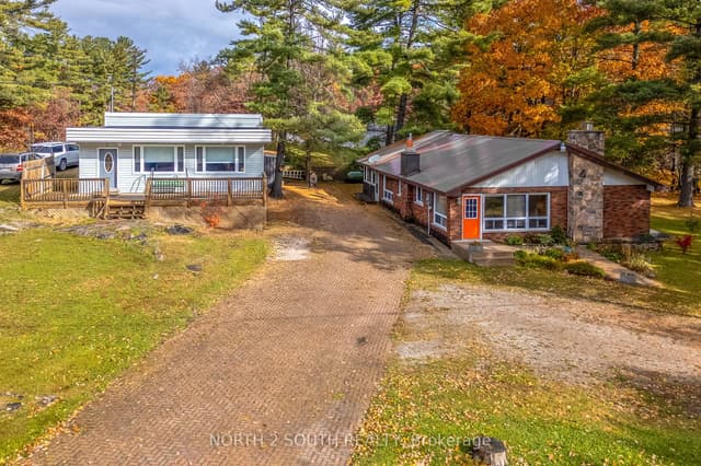 Detached at 2512 Honey Harbour Road, Georgian Bay, ON P0E 1E0