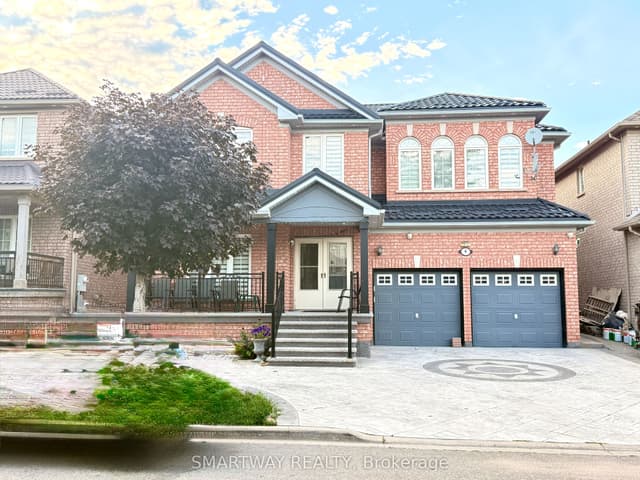 Detached at 4 E Blazing Star Drive, Brampton, ON L6R 3E5