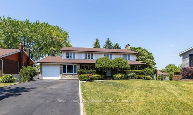 Detached at 35 Patrick Street, Quinte West, ON K8V 4B4