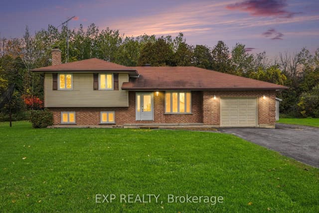 Detached at 16719 Myers Road, South Stormont, ON K0C 1R0