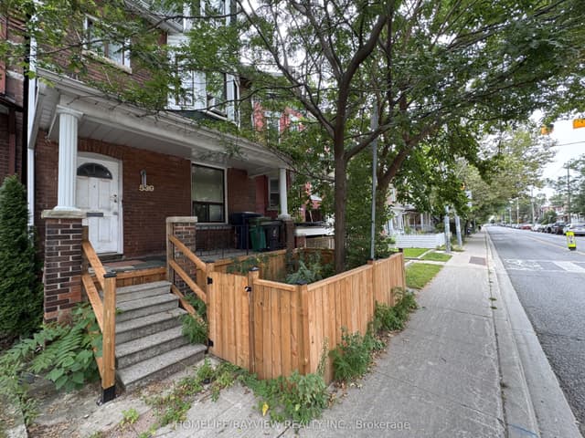 Detached at 539 Lansdowne Avenue, Toronto, ON M6H 3Y2, Toronto C01