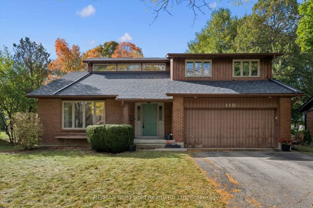 Detached at 118 Ralston Place, Waterloo, ON N2T 1C7