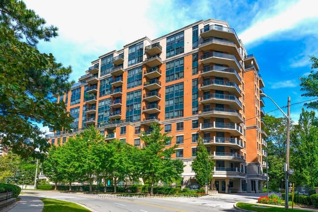 Condo Apartment at 1 Lomond Drive 302, Toronto, ON M8X 2Z3, Toronto W08