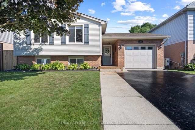 Detached at 14 Stokes Road, St. Thomas, ON N5R 5V7