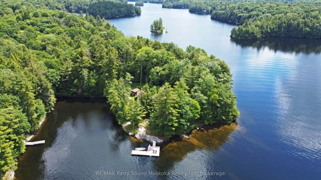 Detached at 215 Crane Lake Water, The Archipelago, ON P2A 0B7