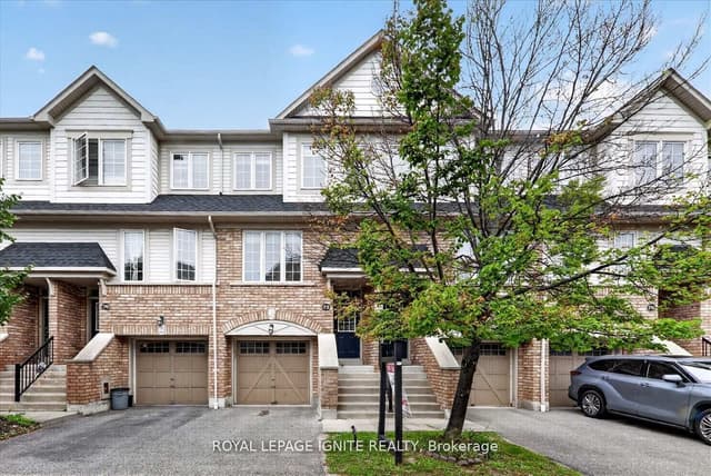 Condo Townhouse at 72 Oakins Lane, Ajax, ON L1T 0H1