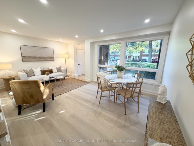 Att/Row/Townhouse at 2379 Maryvale Court, Burlington, ON L7P 2P1