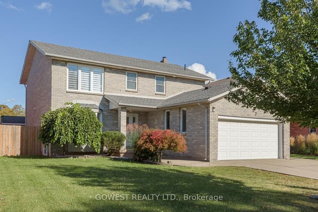 Detached at 127 Valera Drive, Hamilton, ON L8E 4S9