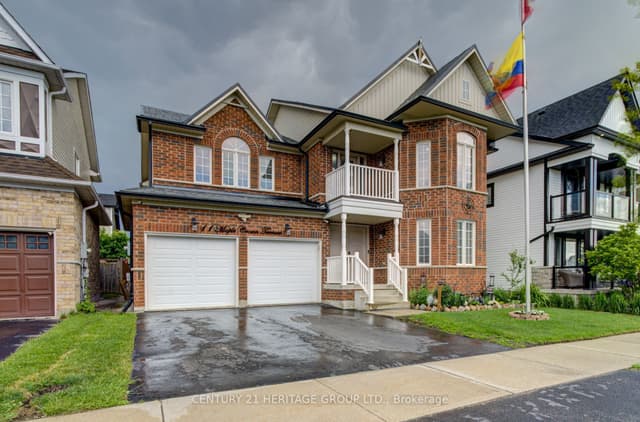Detached at 11 Maple Crown Terrace S, Barrie, ON L4M 7H3