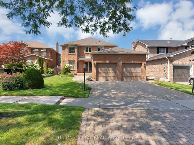 Detached at 772 Pebble Court, Pickering, ON L1V 3P3