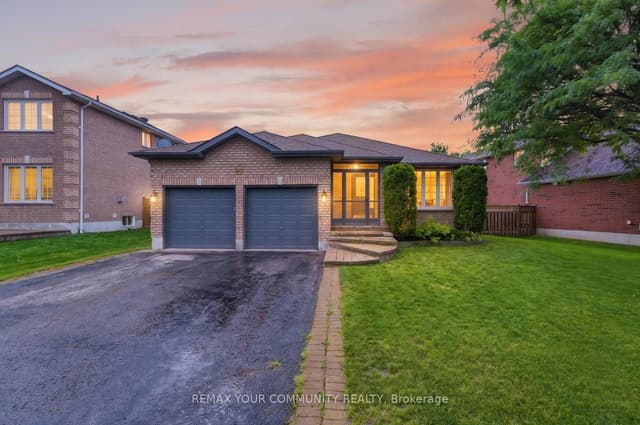 Detached at 57 Kingsridge Road, Barrie, ON L4W 8V2