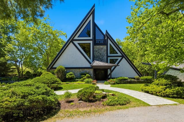 Detached at 1285 Kirkwall Road, Hamilton, ON N1R 5S2