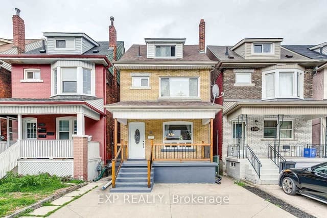 Detached at 102 Rosslyn Avenue N, Hamilton, ON L8L 7P4