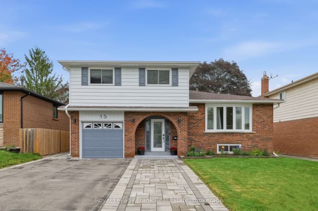 Detached at 15 Hillier Street, Clarington, ON L1C 3S5