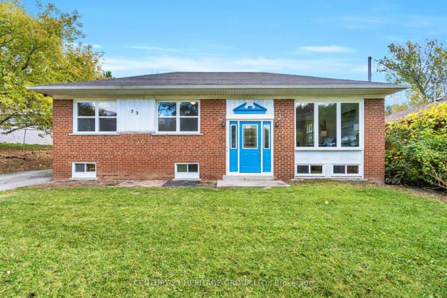 Detached at 53 Wilstead Drive, Newmarket, ON L3Y 4T8