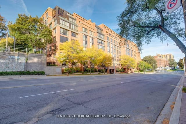 Office at 2900 Yonge Street 101, Toronto, ON M4N 3N8, Toronto C04