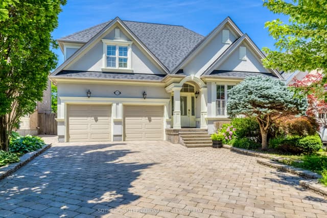 Detached at 549 Renshaw Court, Mississauga, ON L5H 4L6