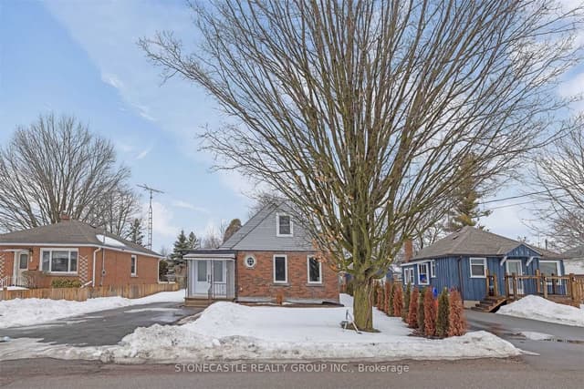 Detached at 269 Peel Street, Halton Hills, ON L7J 1M7