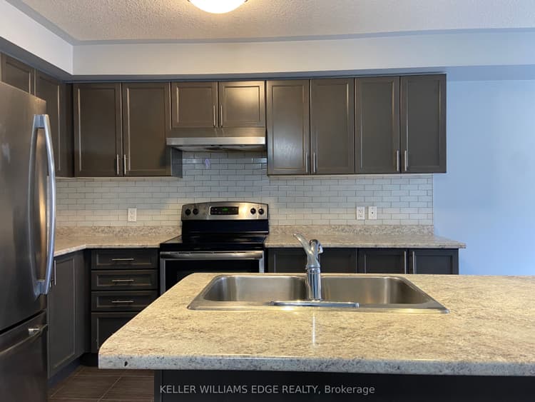 90 Bloom Crescent