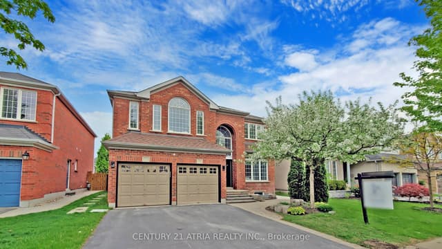 Detached at 75 Medland Avenue, Whitby, ON L1P 1S7