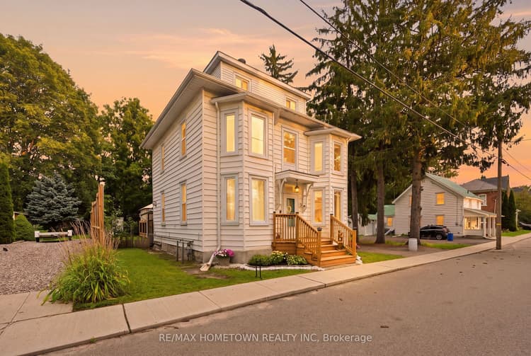 3 Reid Street
