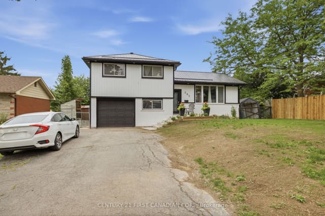 Detached at 285 Panorama Crescent, London South, ON N5Z 3H2