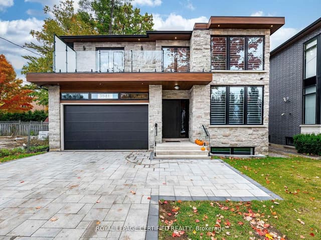 Detached at 3081 Grenville Drive, Mississauga, ON L5A 2P6