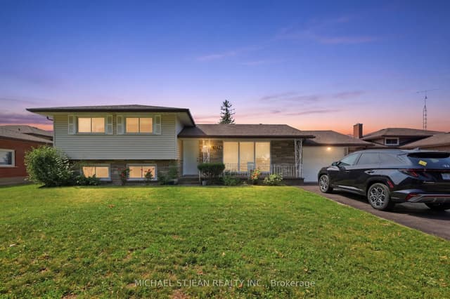 Detached at 6562 Glengate Street, Niagara Falls, ON L2E 5S7