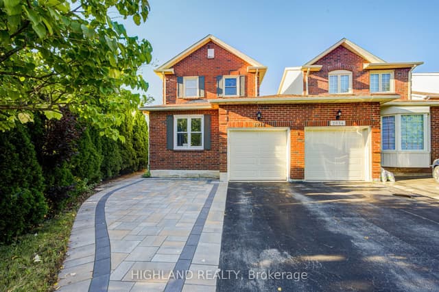 Link at 2032 Glenada Crescent, Oakville, ON L6H 4M5