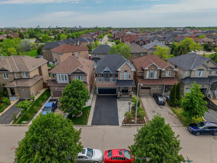35 Devonsleigh Drive