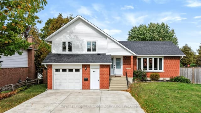Detached at 40 Golf Links Road, Kincardine, ON N2Z 1L1