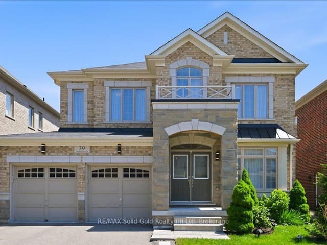 Detached at 39 Avanti Crescent, Hamilton, ON L8B 1W7