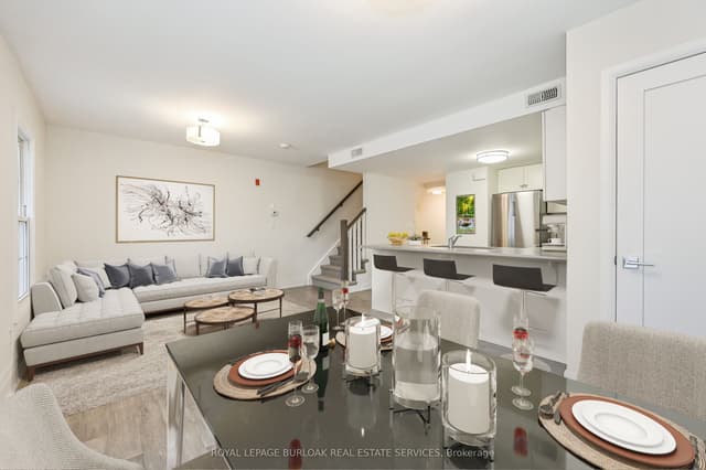 Condo Townhouse at 760 Lakeshore Road E 207, Mississauga, ON L5E 1C7