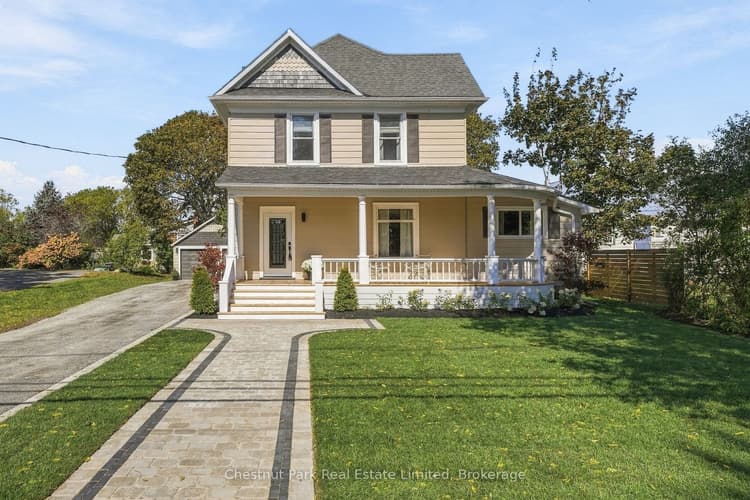 372 Main Street