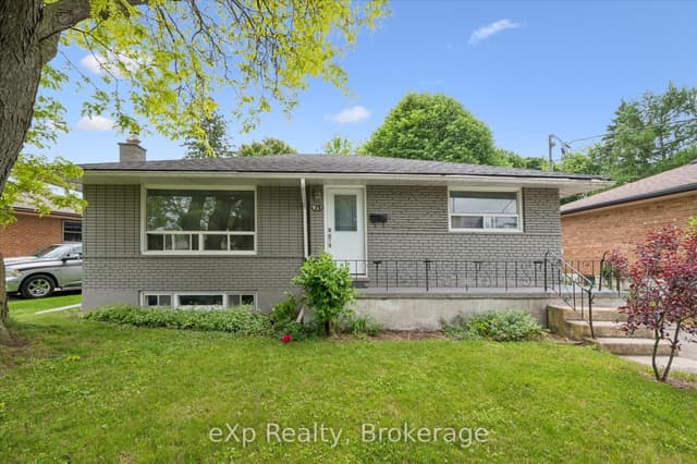 Detached at 79 Dumbarton Street, Guelph, ON N1E 3T5