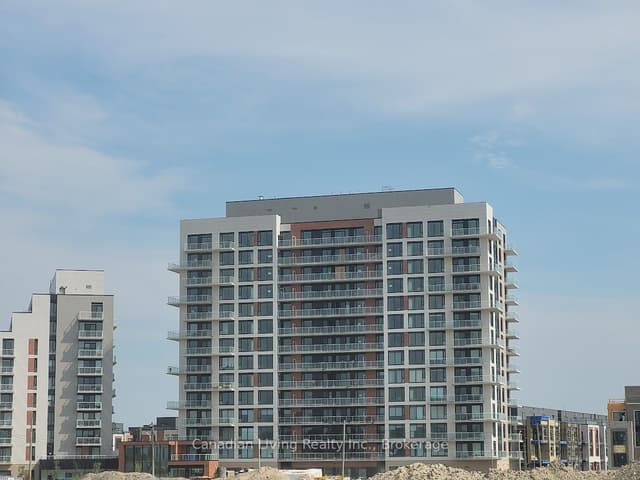 Condo Apartment at 2 David Eyer Road 825, Richmond Hill, ON L4S 1M4