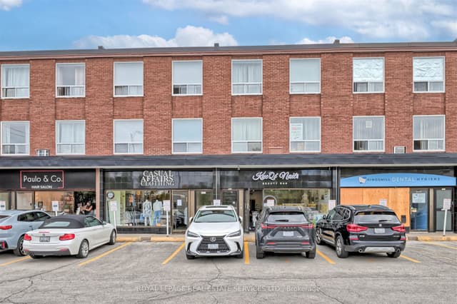 Upper Level at 2875 Bloor Street W Back, Toronto, ON M8X 1B3, Toronto W07