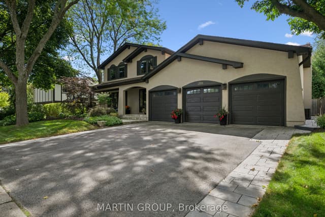Detached at 250 Mccraney Street W, Oakville, ON L6H 3B2