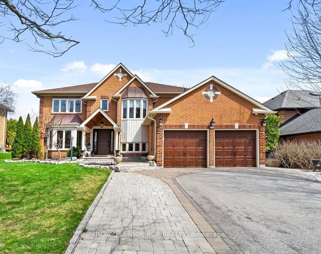Detached at 409 Alex Doner Drive, Newmarket, ON L3X 1C6