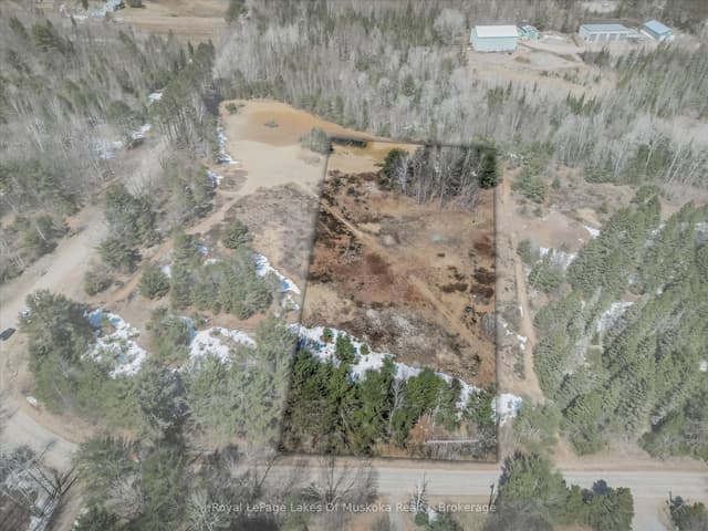 Vacant Land at Part 1 of Part of Lot 18 Concession 9, Lake of Bays, ON P0B 1A0