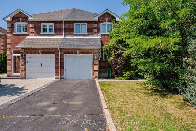 Semi-Detached at 1 Kitto Court, Brampton, ON L6Y 4Z2