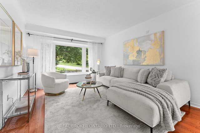 Detached at 1 Baronial Court, Toronto, ON M1C 3J5, Toronto E10