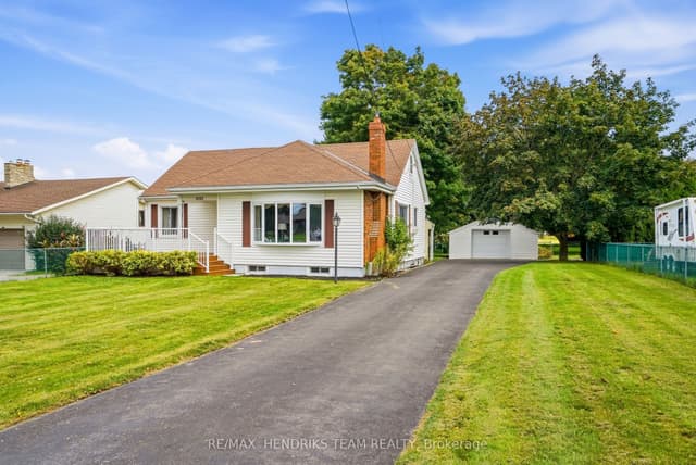 Detached at 4503 Lincoln Avenue, Lincoln, ON L3J 1S3