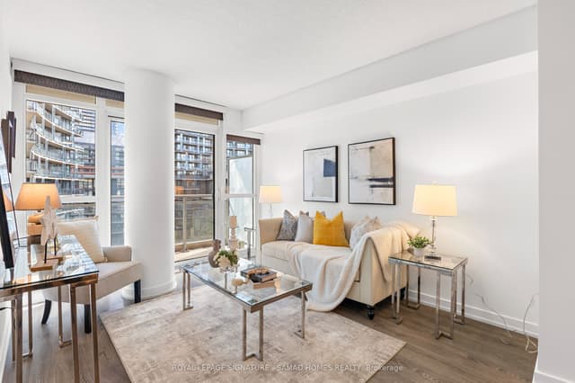 Condo Apartment at 10 Capreol Court 952, Toronto, ON M5V 4B3, Toronto C01